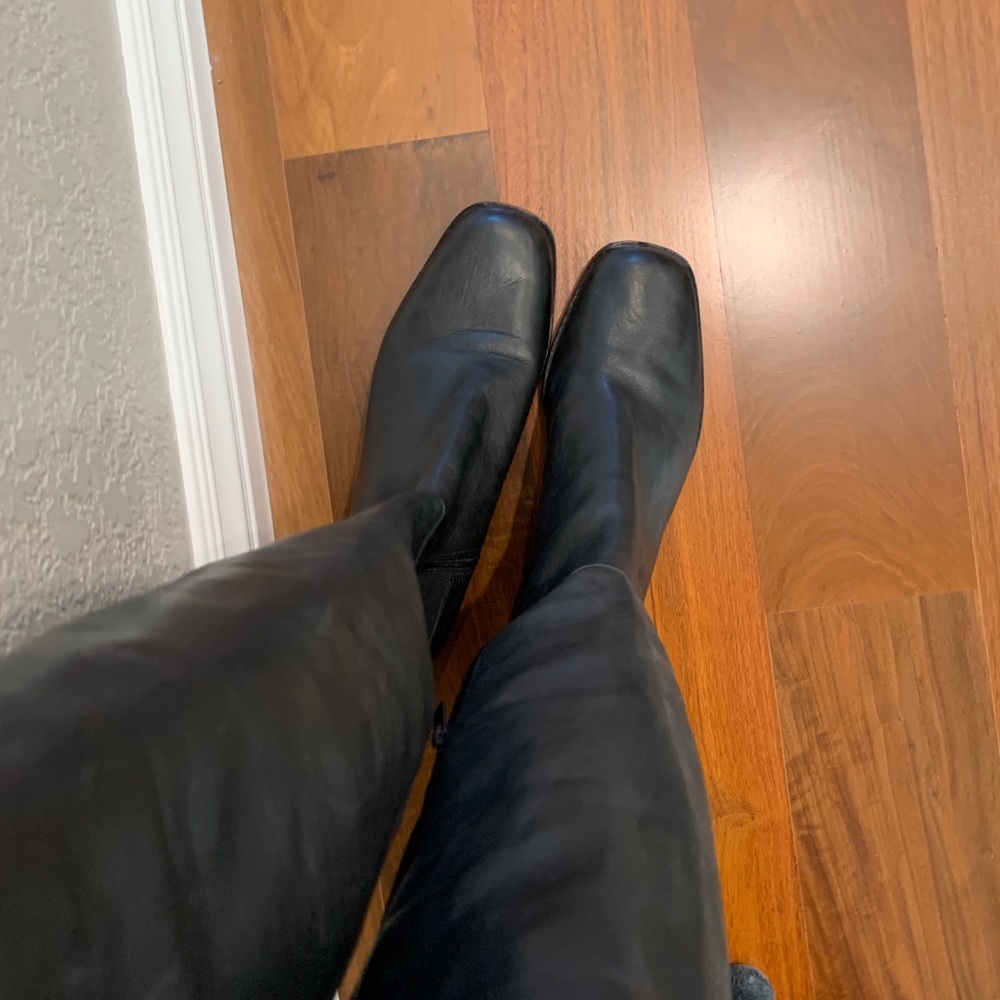 Leather over the knee winter boots | Via Spiga